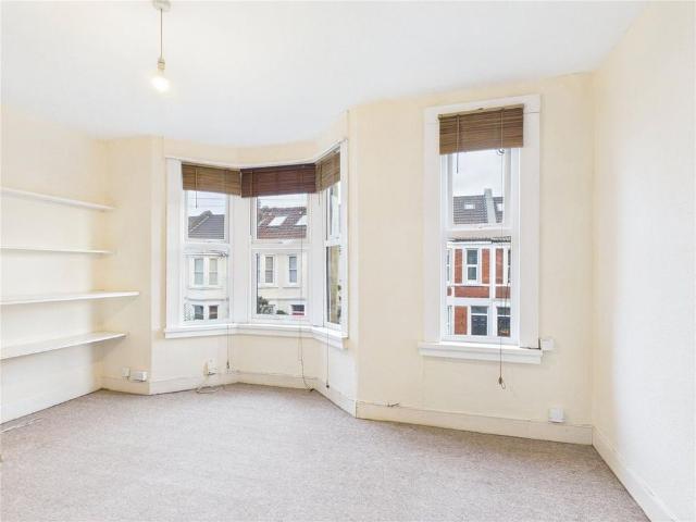 Apartment for rent in Spike Island, Bristol