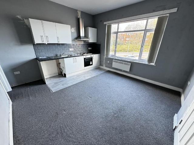 Flat for rent in Oxley, West Midlands