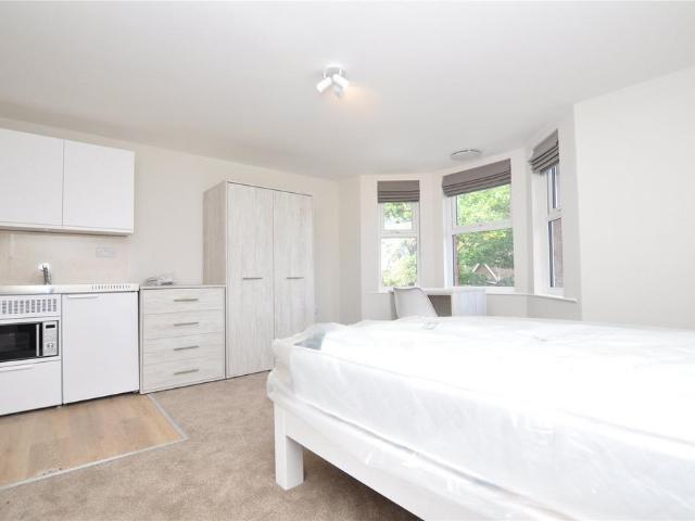 Flat for rent in Aldershot, Rushmoor