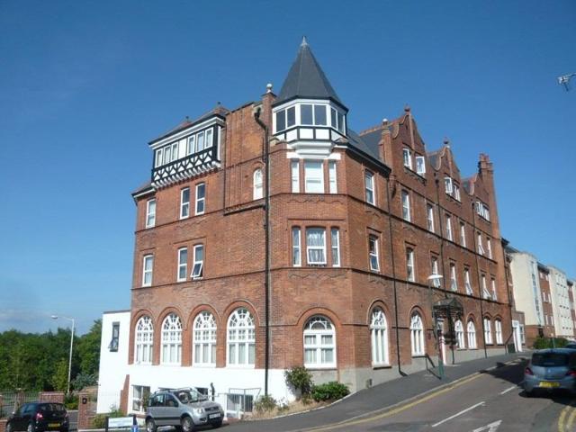Flat for rent in West Cliff, Bournemouth