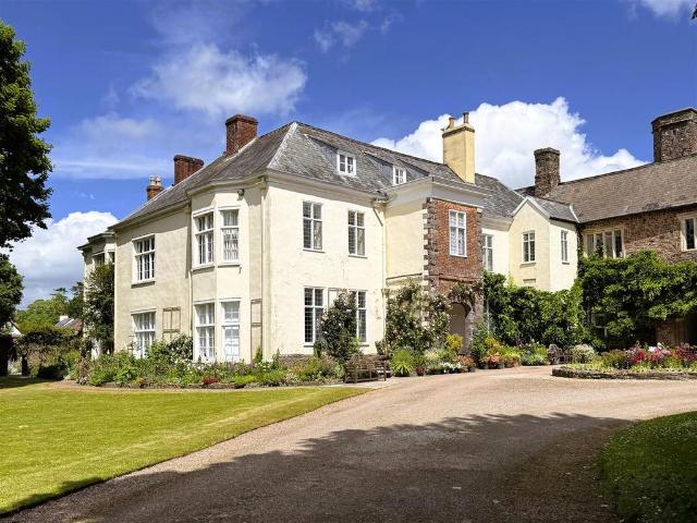 Flat for rent in West Exe, Newton St Cyres