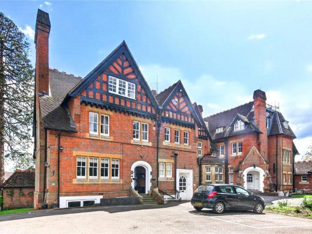 Flat for rent in Little Sandhurst