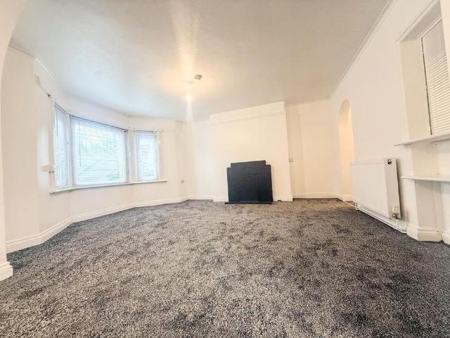 Apartment for rent in Dawlish, Bridford