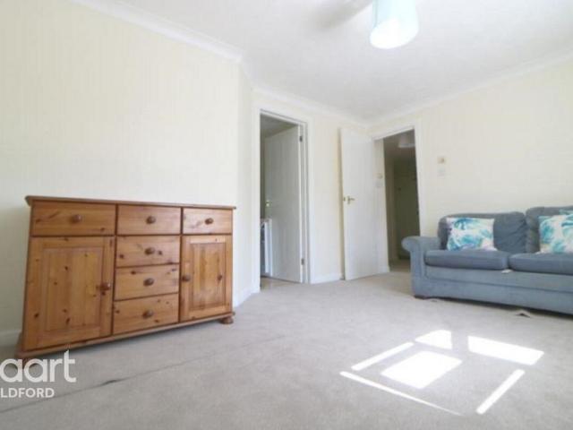 Apartment for rent in Westborough, Surrey