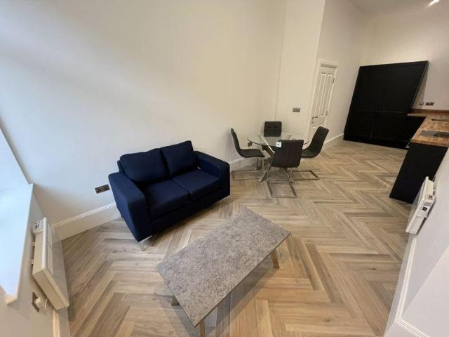 Flat for rent in Avenham, Higher Bartle