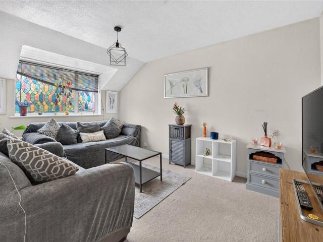 Apartment for rent in Wix, Dale Hill