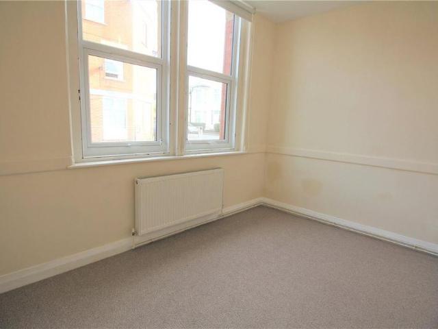 Apartment for rent in Ewens Farm, Cheltenham