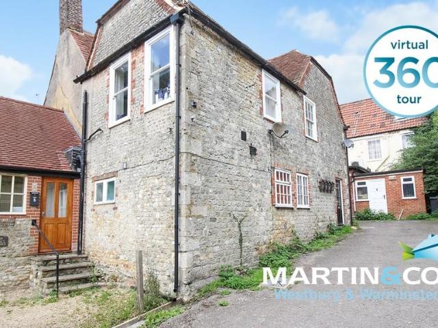 Flat for rent in Warminster, Wiltshire