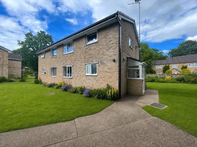 Flat for rent in Norton, South Yorkshire