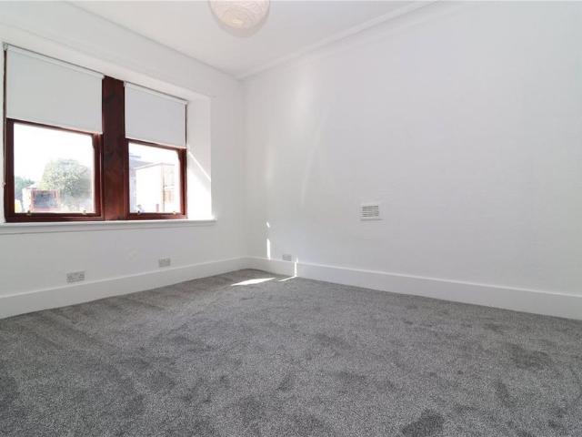 Apartment for rent in Glenburn, Scotland