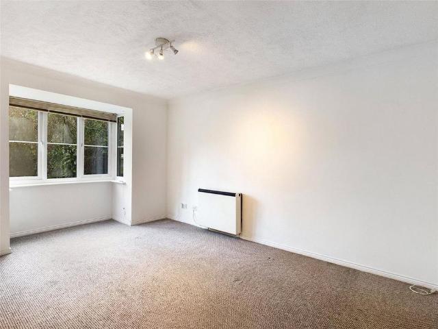 Apartment for rent in Mortimer, West Berkshire