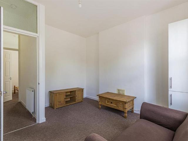 Apartment for rent in Falcon Lodge, Wales