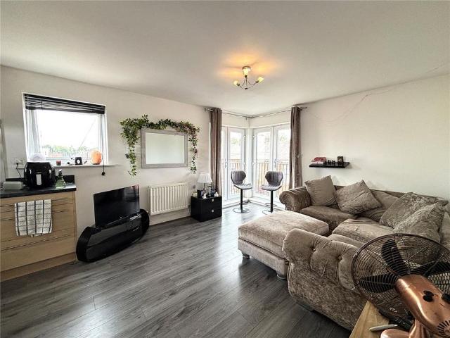 Apartment for rent in Cowhill, Pendock