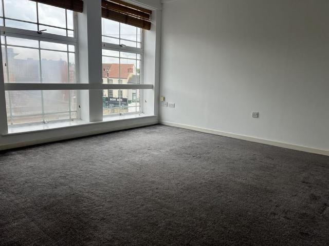 Apartment for rent in The Close, Hampshire