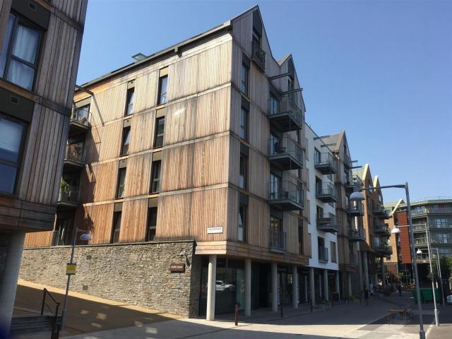 Apartment for rent in Wapping Wharf, Bristol