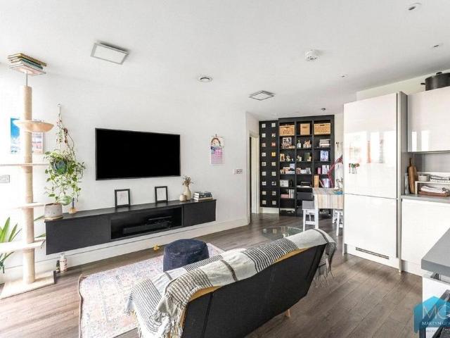 Apartment for rent in West Hackney, Greater London
