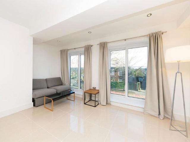 Apartment for rent in New Malden, Greater London