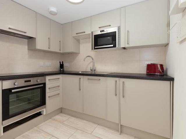 Flat for rent in Evershot, Oxfordshire