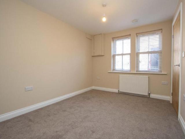 Apartment for rent in Neville's Cross, Isle Of Man