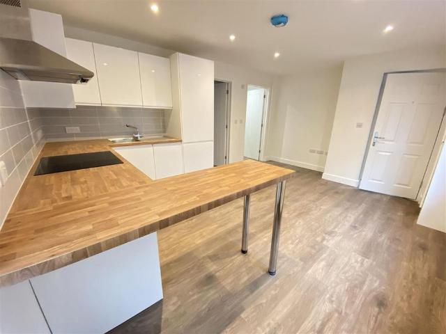 Apartment for rent in Chesterton, Arbury