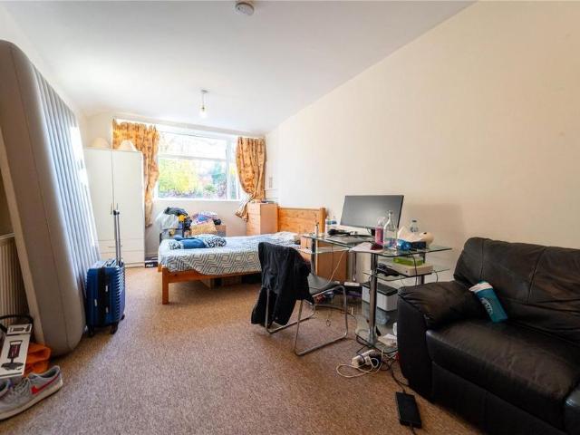 Apartment for rent in Selly Park, Isle Of Man
