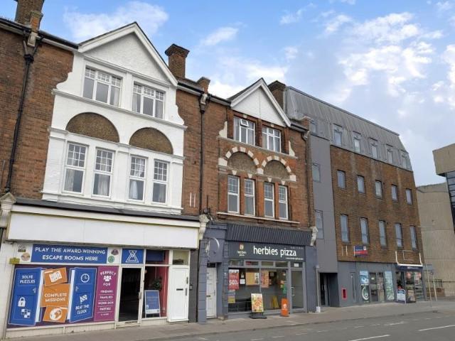 Apartment for rent in Horsell, Woking