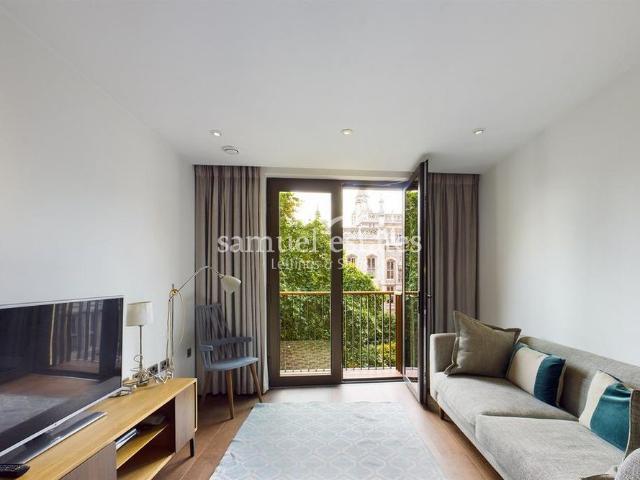 Apartment for rent in Blackfriars, Lyons