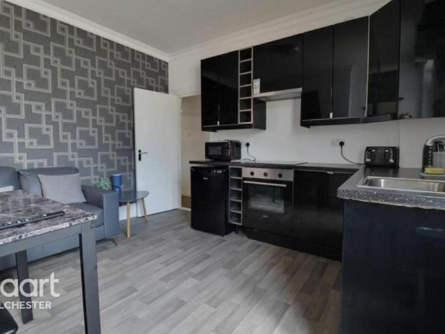Flat for rent in Hythe, Fordham Heath