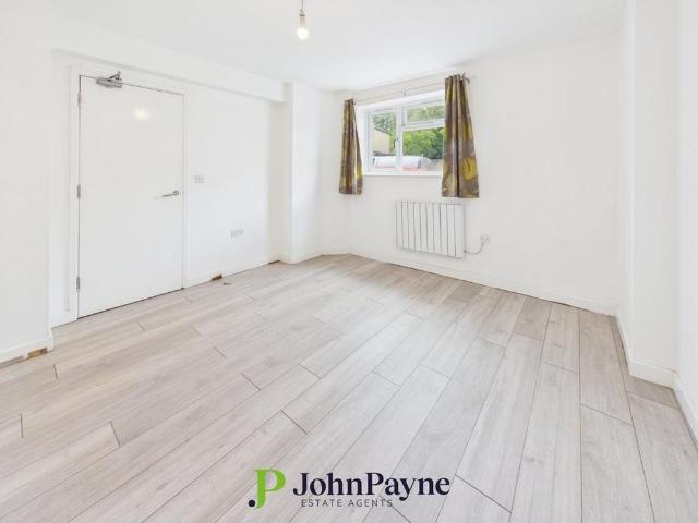 Apartment for rent in Foleshill, West Midlands
