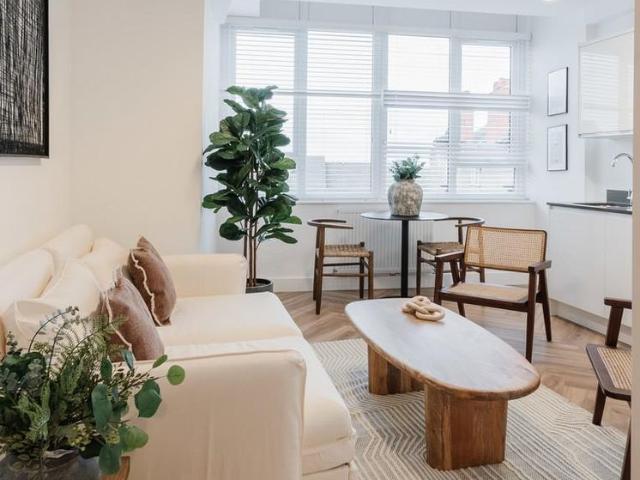Apartment for rent in Two Mills, Cheshire