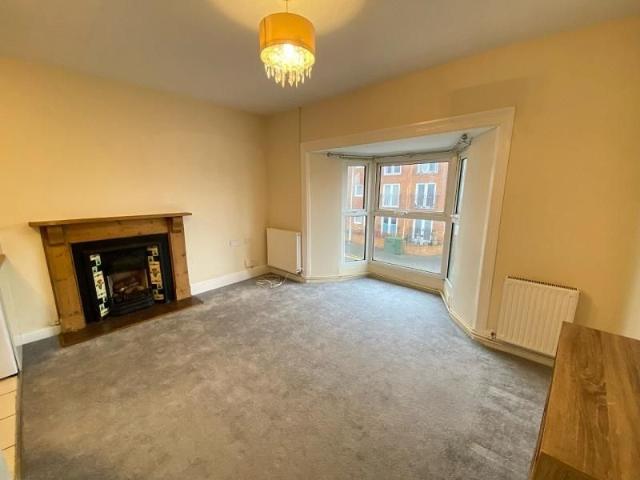 Apartment for rent in Dunvant, Wales