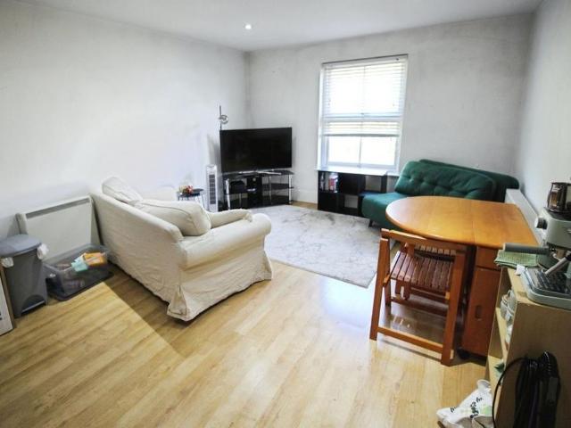 Apartment for rent in Broomhill, South Yorkshire