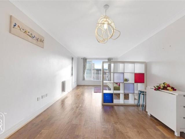 Apartment for rent in Rotherhithe, Greater London