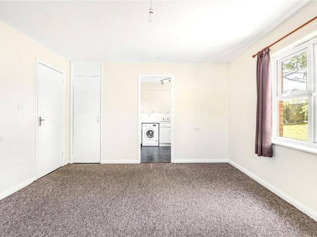 Apartment for rent in Wivelsfield Green, Iford