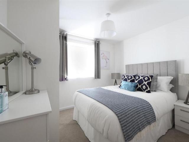 Apartment for rent in Linnyshaw, Salford