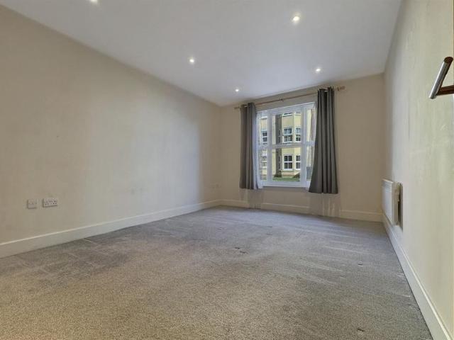 Apartment for rent in Chichester, Littlecote