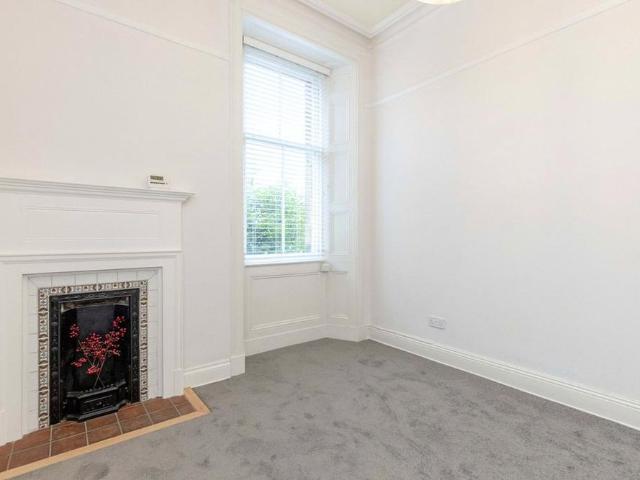 Apartment for rent in Morningside, Scotland