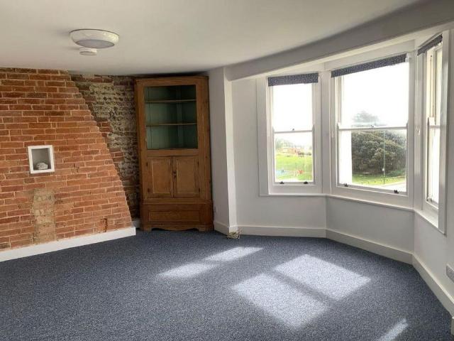 Apartment for rent in Clapham, West Sussex
