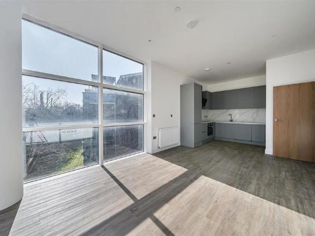 Apartment for rent in Fleet, Hart