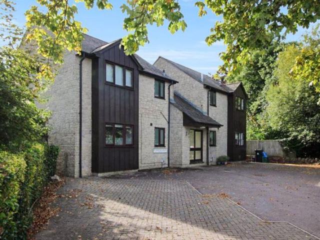 Flat for rent in Bromsberrow Heath, Gloucestershire