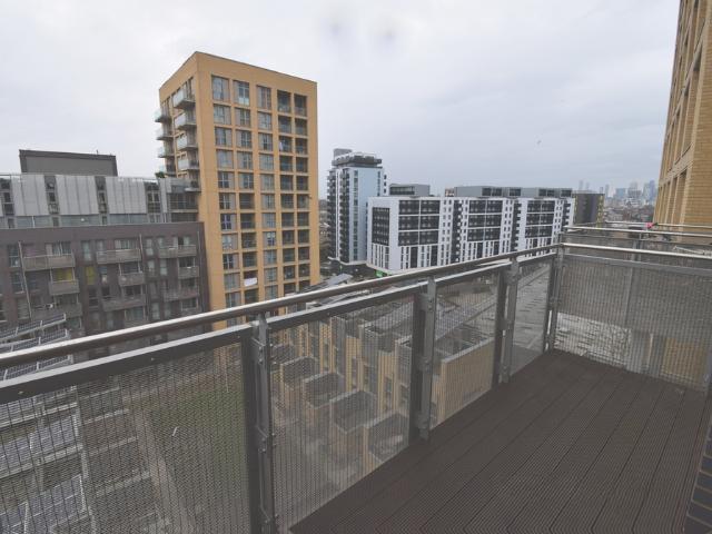 Apartment for rent in London Borough of Lewisham, Ladywell