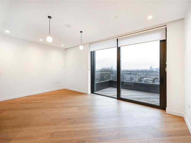 Apartment for rent in London Borough of Hammersmith and Fulham, Greater London