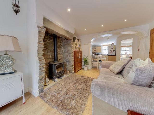 Flat for rent in Waterfoot, Rossendale
