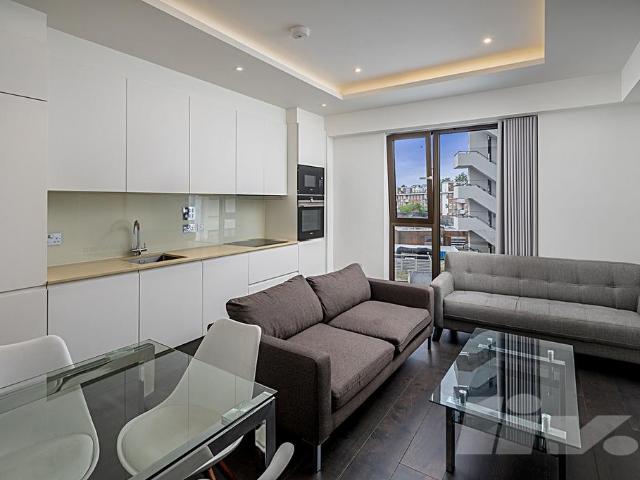 Flat for rent in Belsize Park, Greater London