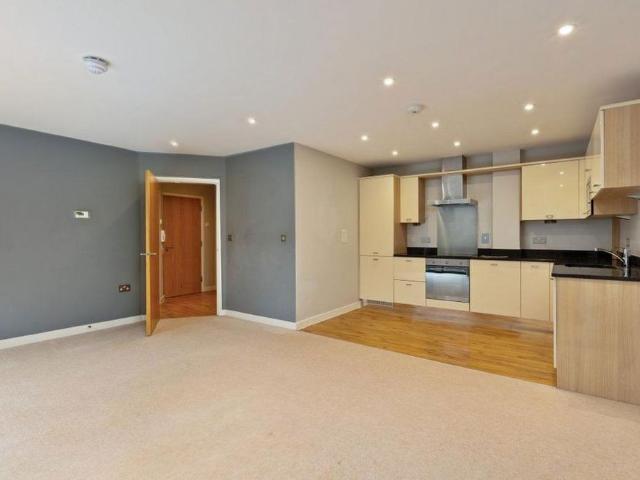 Apartment for rent in Halstead, Sevenoaks