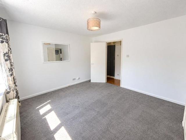 Apartment for rent in Sunnyside, Mid Sussex