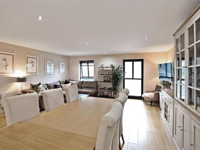 Apartment for rent in Horsforth, West Yorkshire