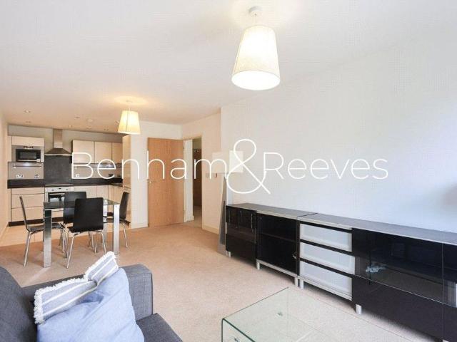 Apartment for rent in Rotherhithe, Greater London