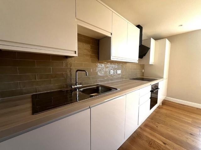 Apartment for rent in Southgate, Crawley