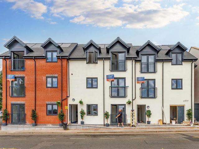 Flat for rent in Bengeworth, Crookhill